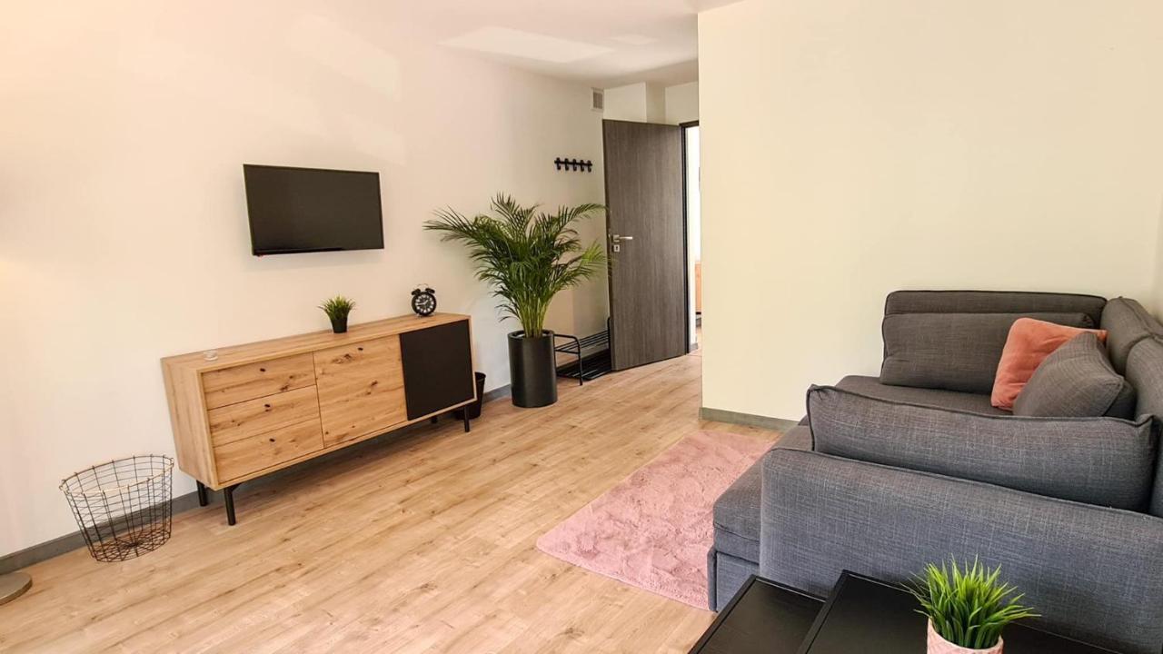 Apartamenty Lesna Plaza Brenno Bagian luar foto