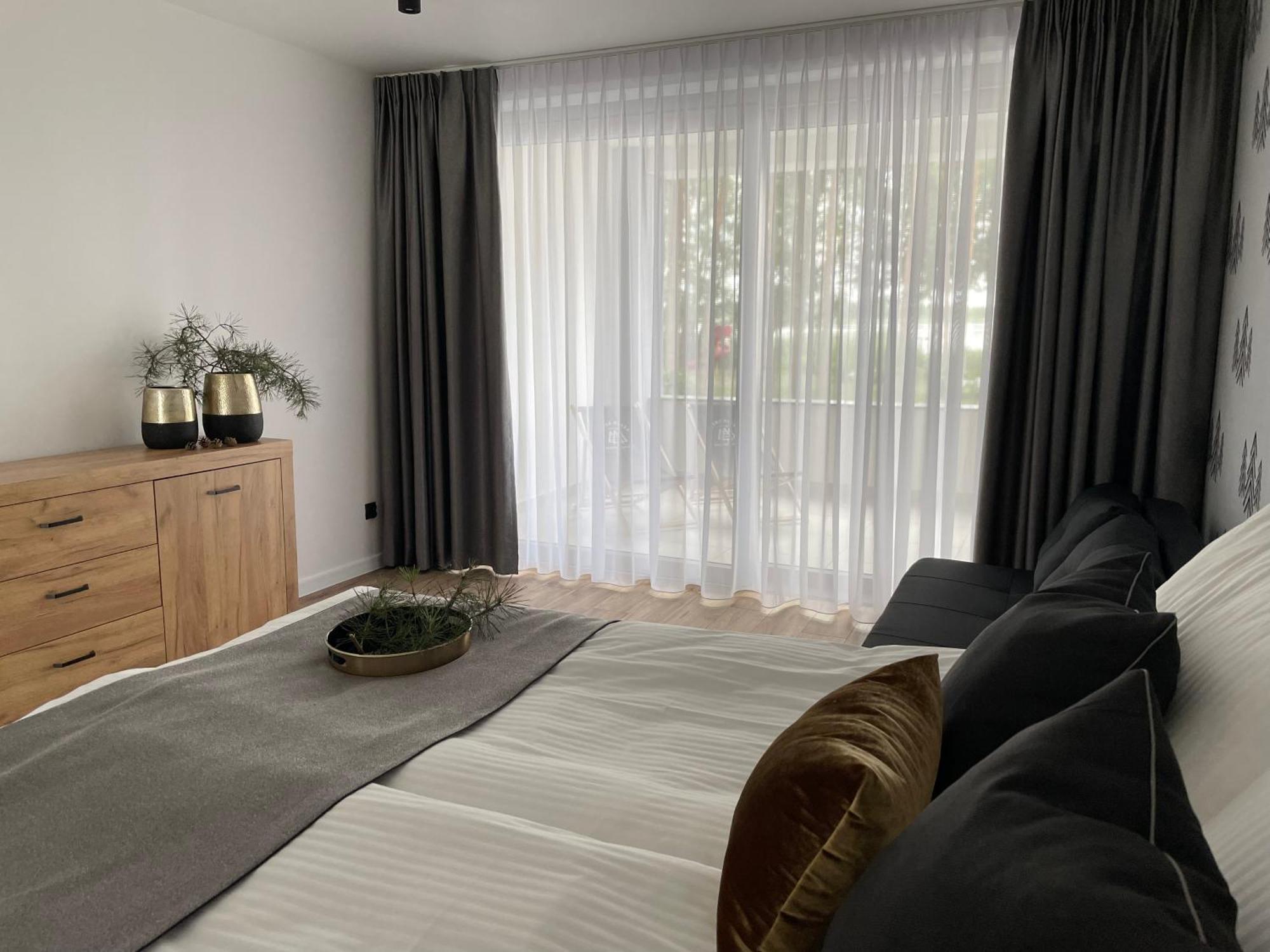 Apartamenty Lesna Plaza Brenno Bagian luar foto