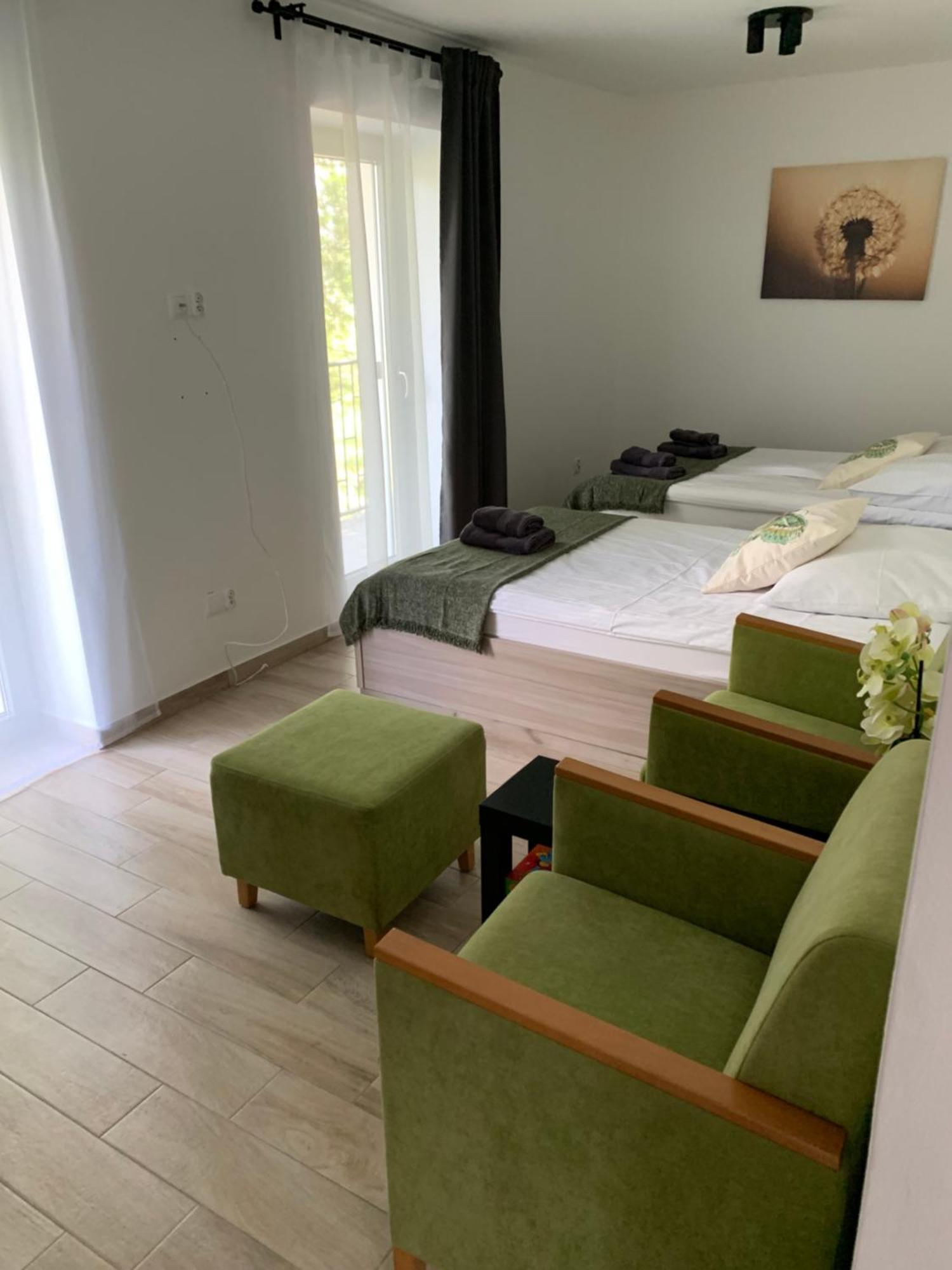 Apartamenty Lesna Plaza Brenno Bagian luar foto
