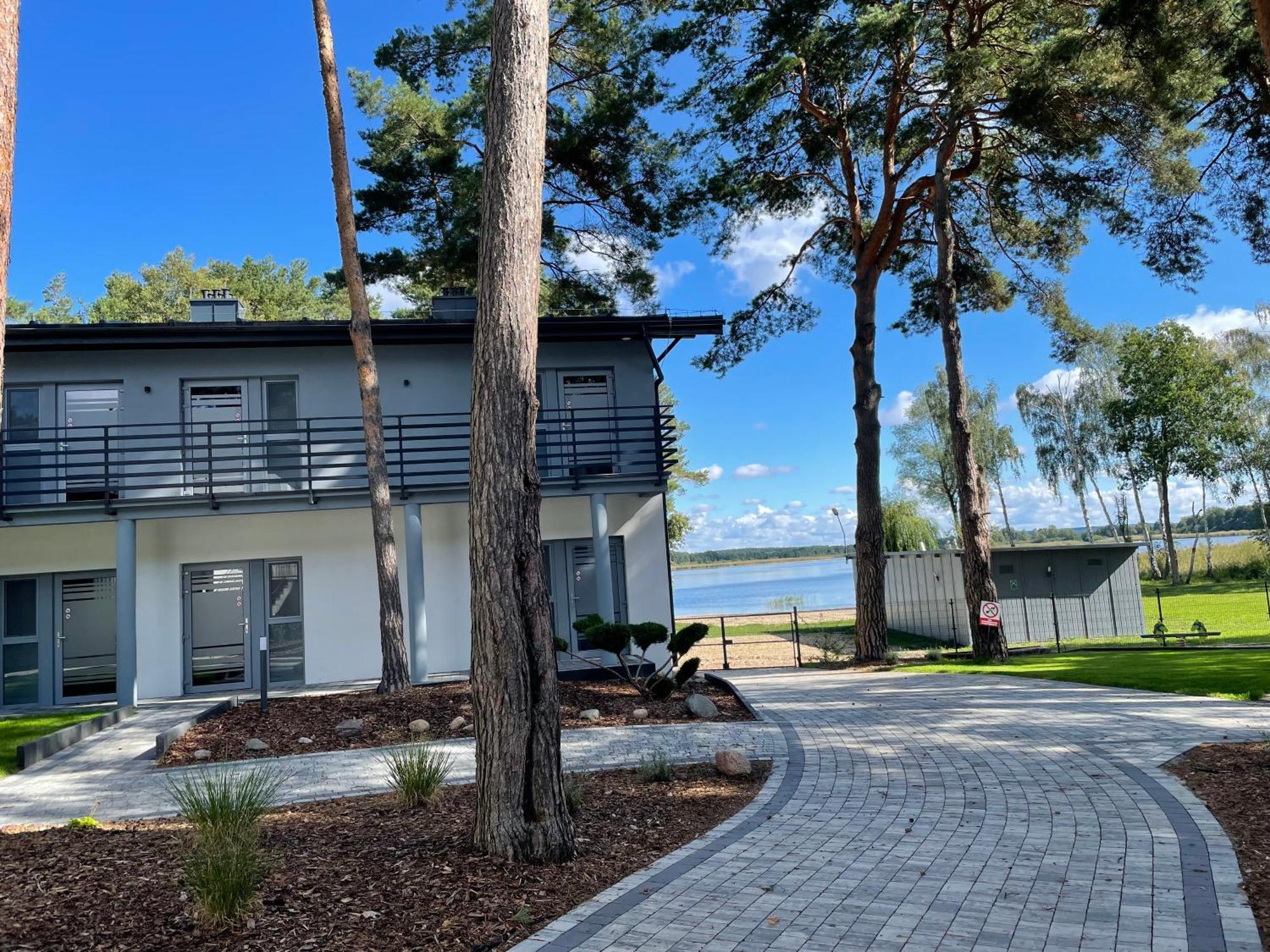 Apartamenty Lesna Plaza Brenno Bagian luar foto