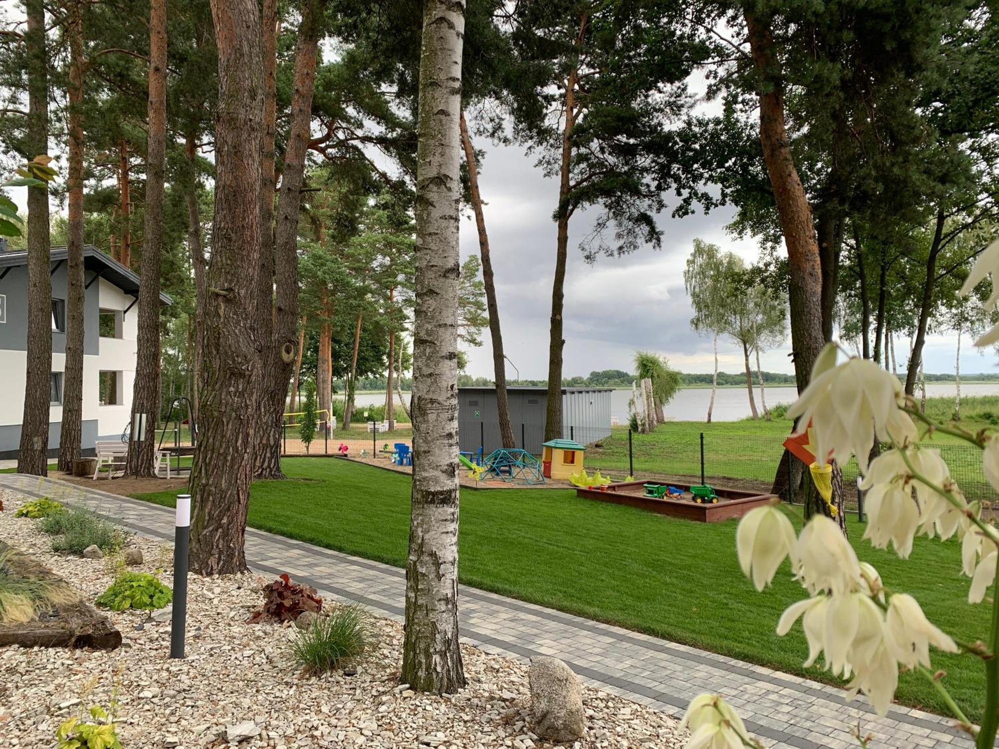 Apartamenty Lesna Plaza Brenno Bagian luar foto