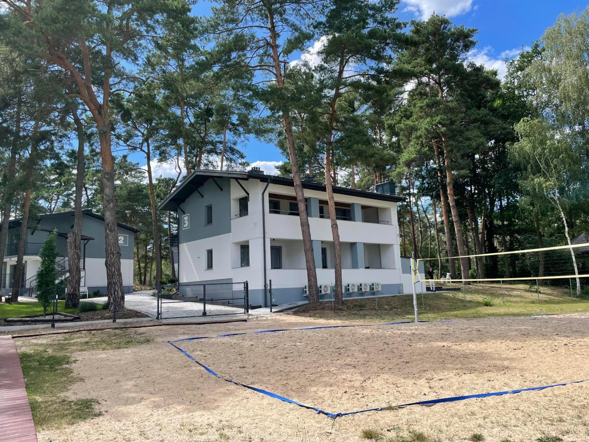 Apartamenty Lesna Plaza Brenno Bagian luar foto